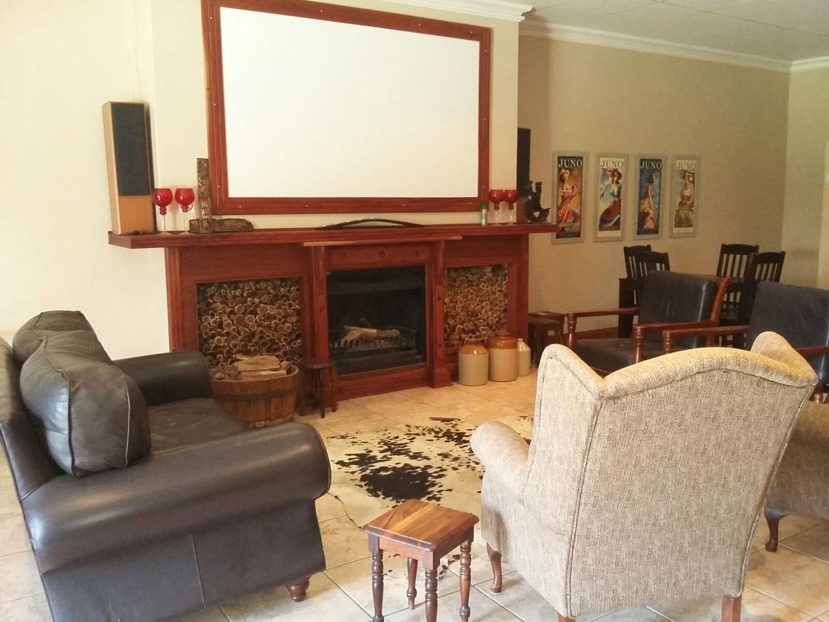 Lavender Lodge Vryburg Екстериор снимка
