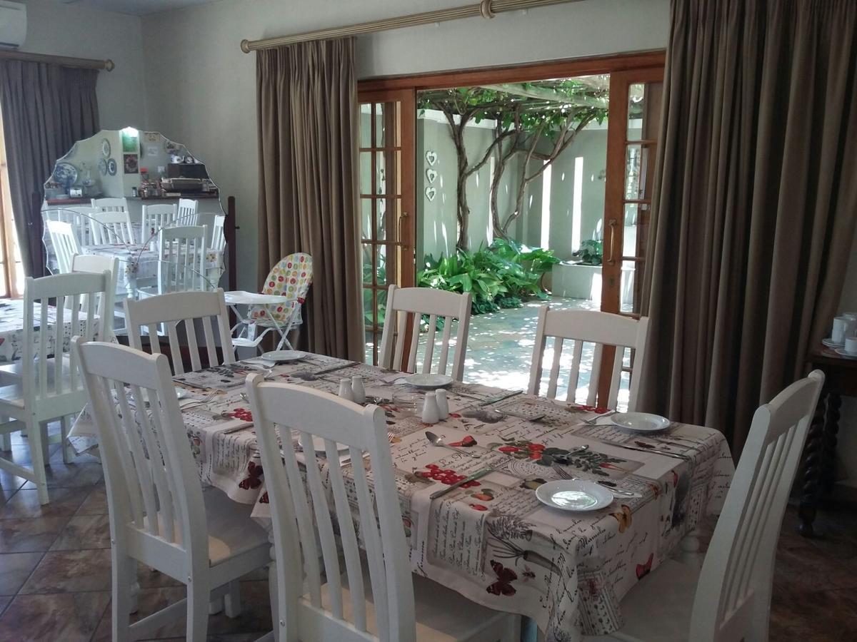 Lavender Lodge Vryburg Екстериор снимка