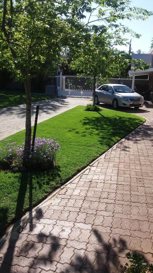 Lavender Lodge Vryburg Екстериор снимка
