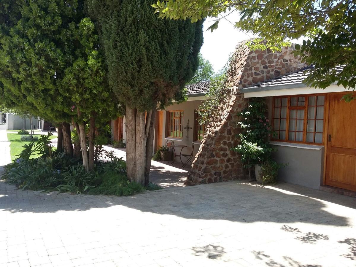 Lavender Lodge Vryburg Екстериор снимка